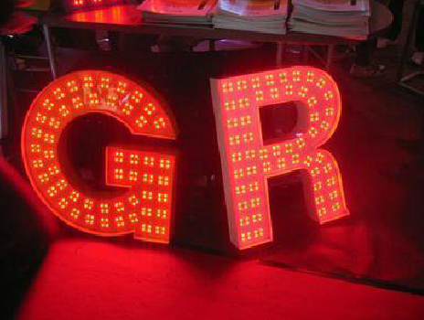  太仓LED发光字常见的安装误区。